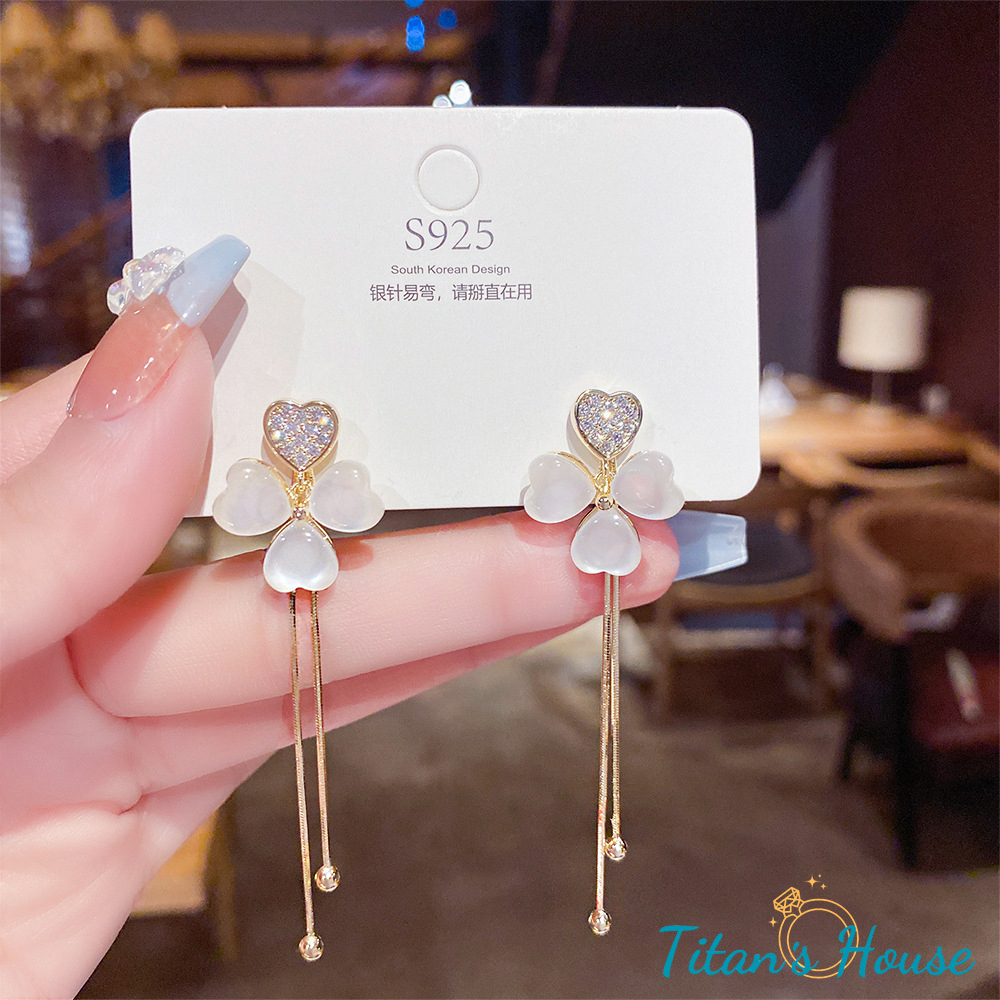 Bông tai - Hoa tai bạc cỏ 03 cánh cách điệu độc lạ - Titan's House - HT007T