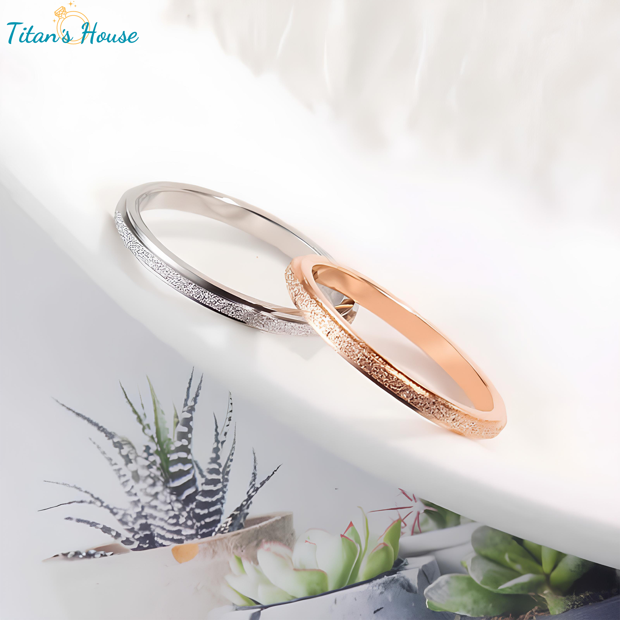 Nhẫn Titan Unisex tạo xước - Titan's House - N004T